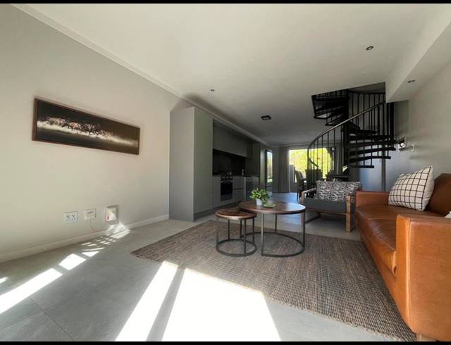 2 BEDROOM DUPLEX FOR SALE IN HAZELWOOD